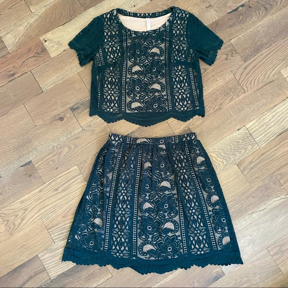 Xhilaration Dresses & Skirts - Two Piece Lace Skirt Set Size Small